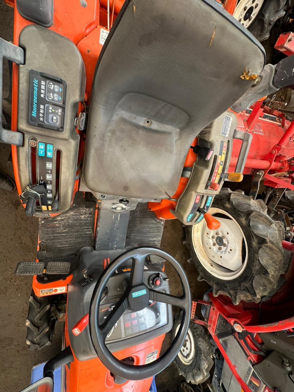 TRACTOR KUBOTA GRAMBIA GB-15 - Imagen 6