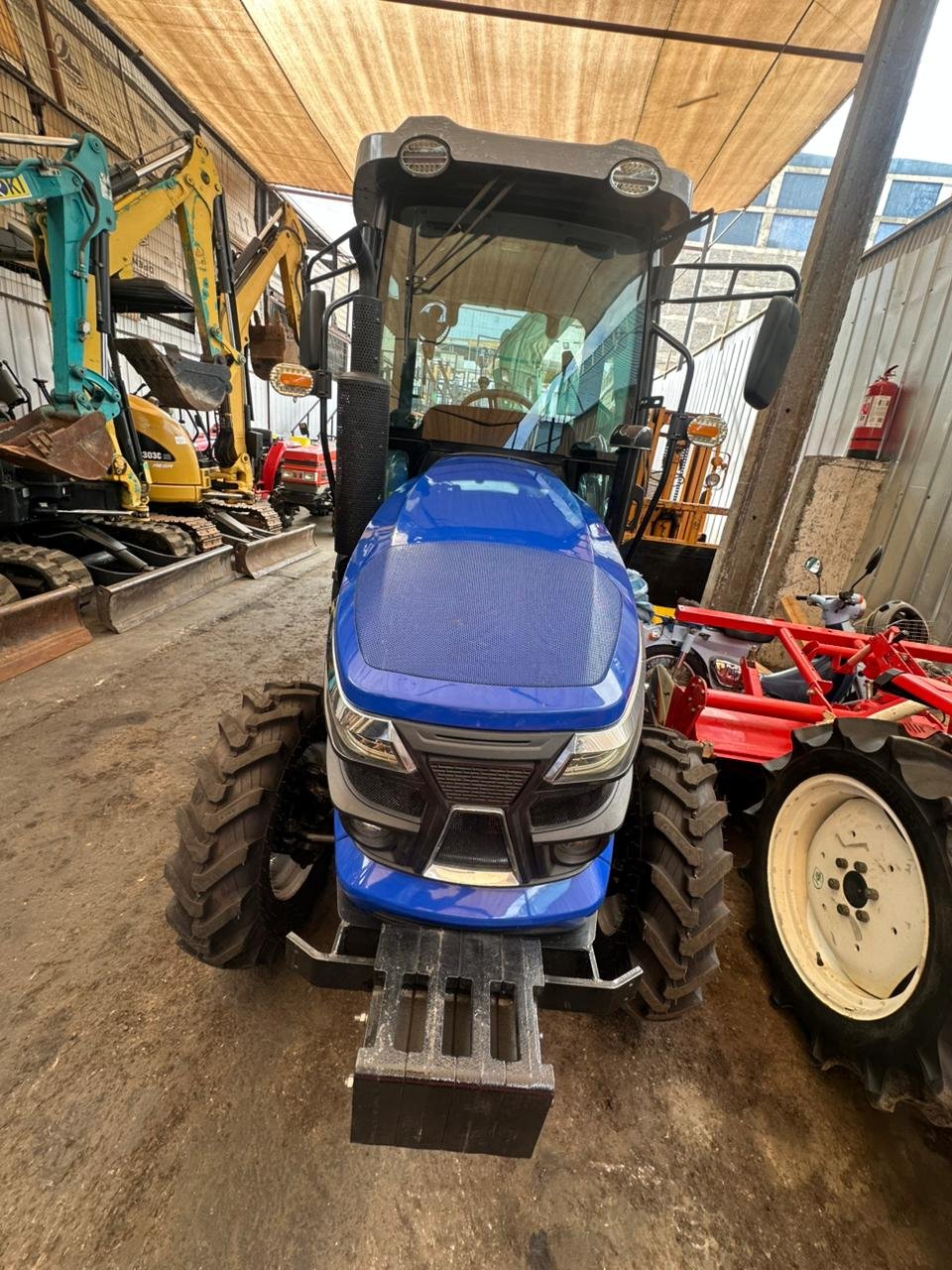 TRACTOR MORIMOTO CABINADO TK-504 - Imagen 3