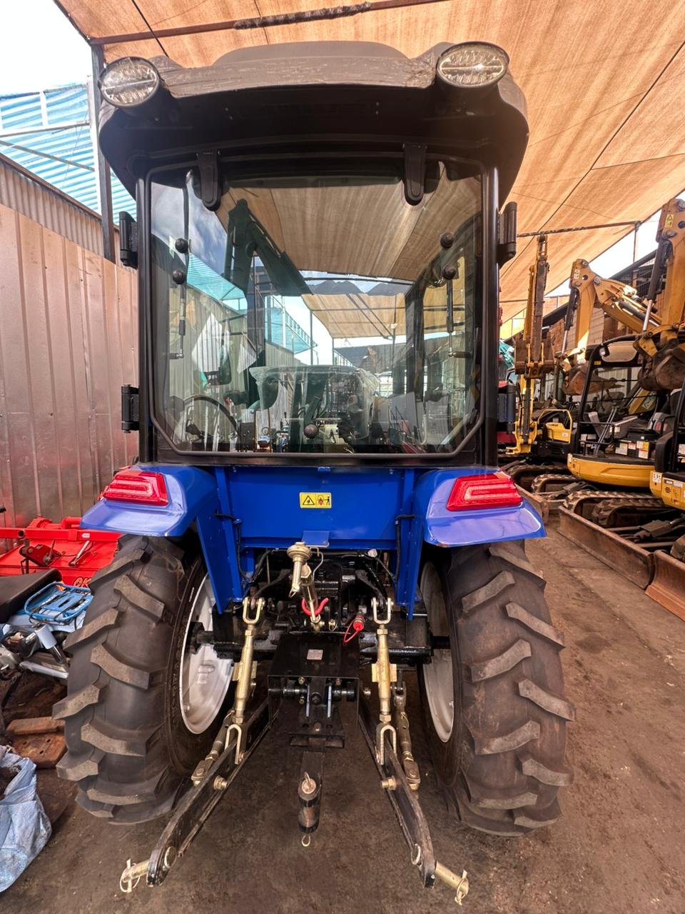 TRACTOR MORIMOTO CABINADO TK-504 - Imagen 5