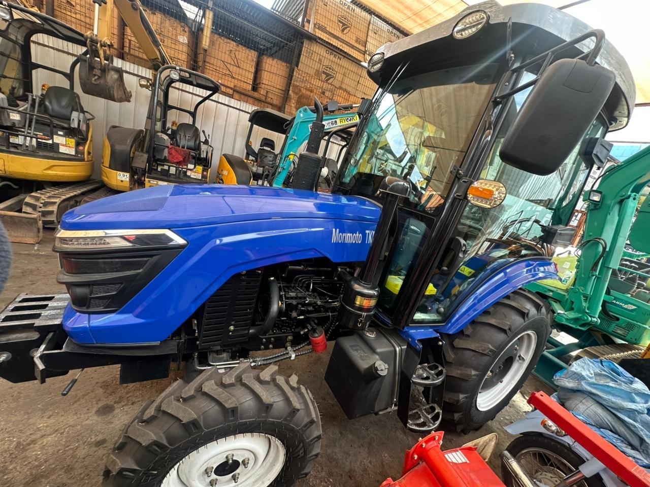 TRACTOR MORIMOTO CABINADO TK-504 - Imagen 4
