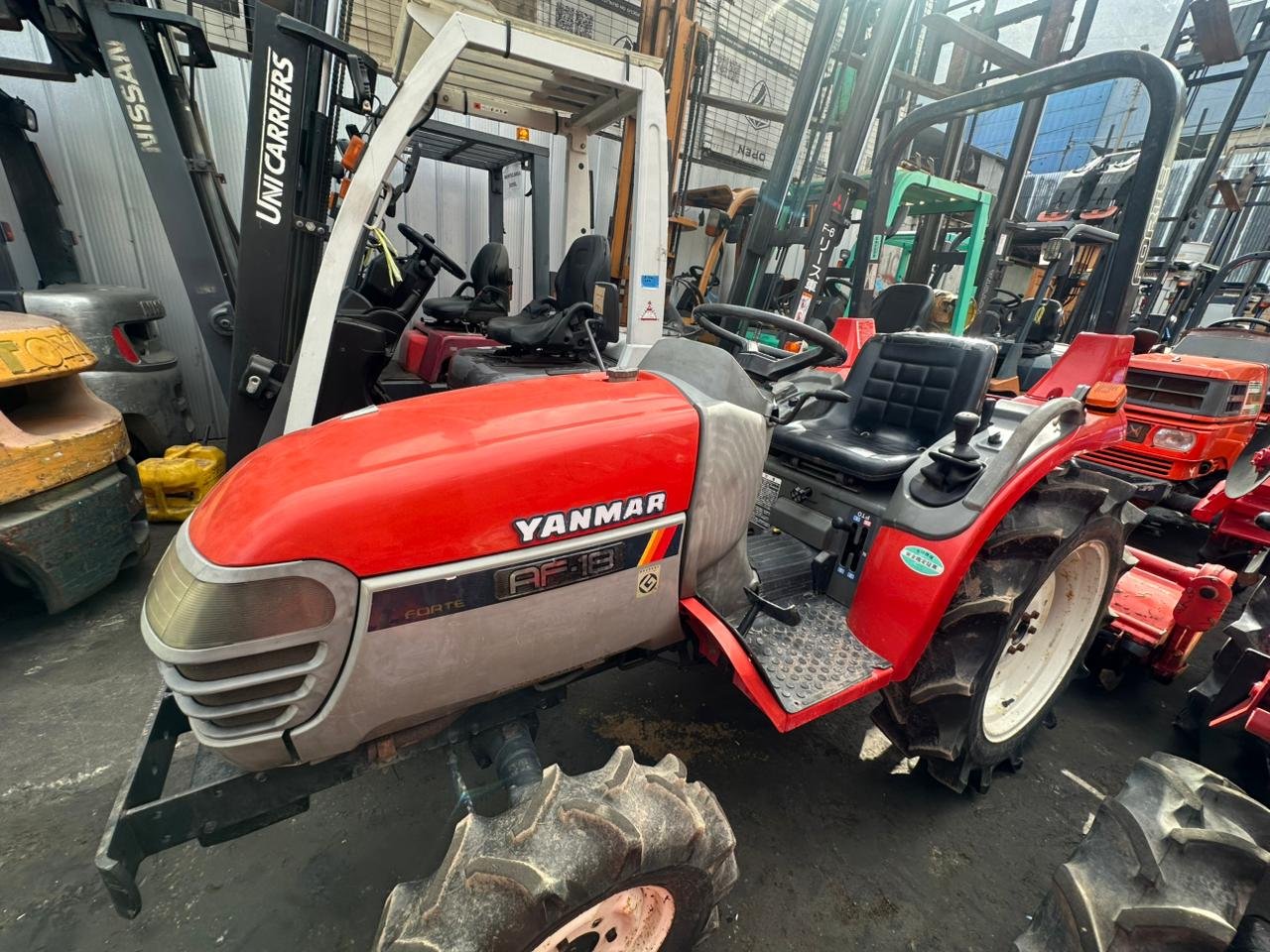 TRACTOR YANMAR AF-18