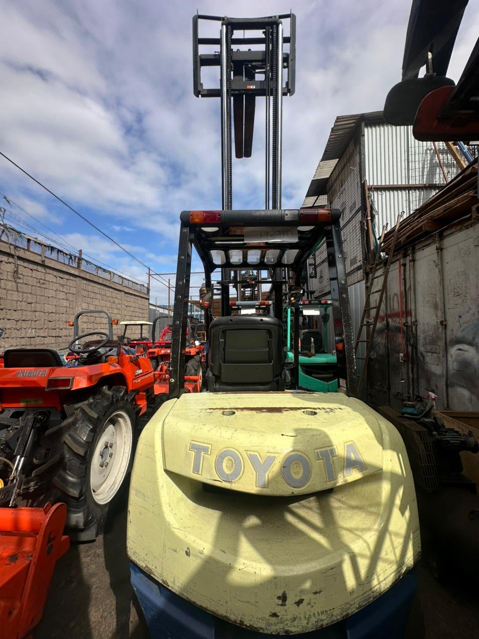 MONTACARGA TOYOTA GENEO 25 DIESEL - Imagen 3