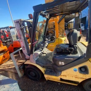 MONTACARGA KOMATSU 25