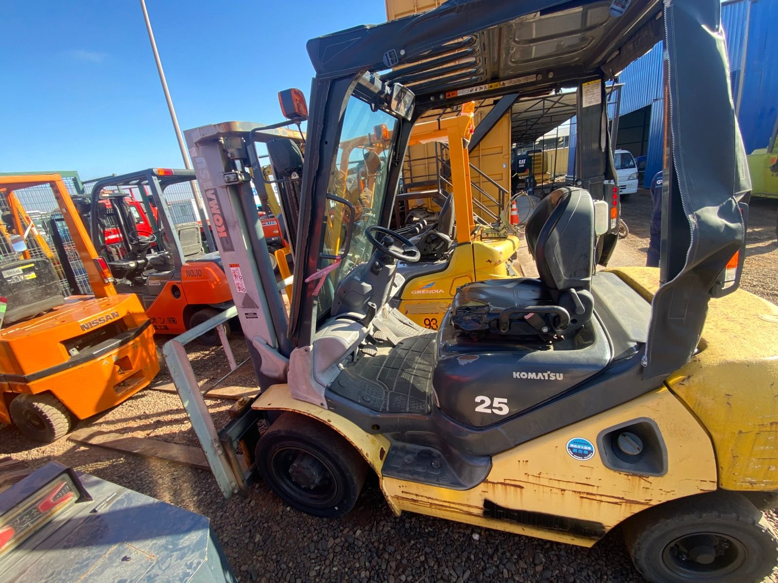 MONTACARGA KOMATSU 25