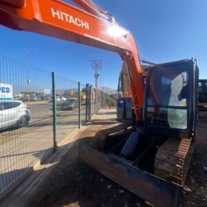 EXCAVADORA HITACHI