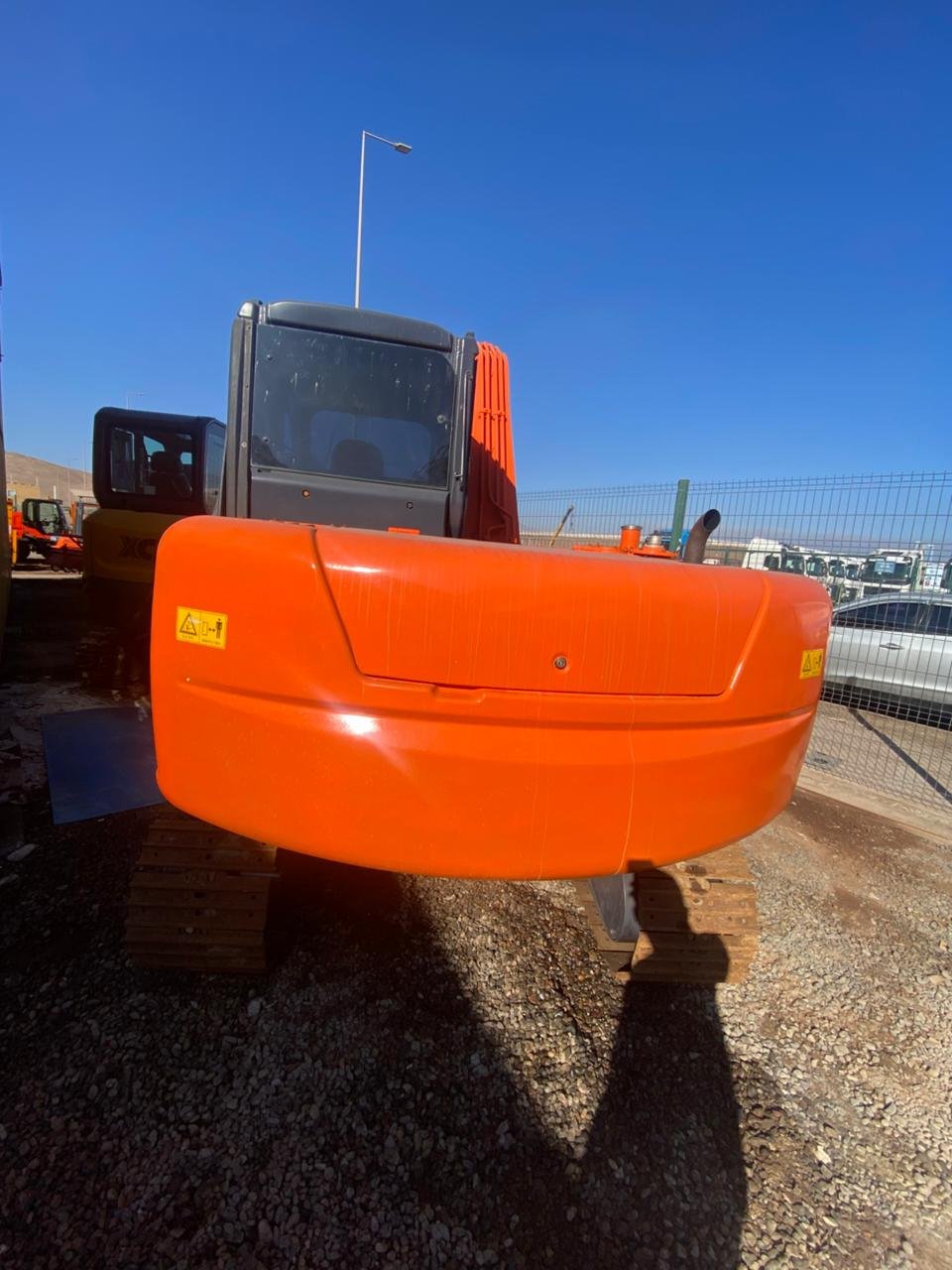 EXCAVADORA HITACHI - Imagen 6