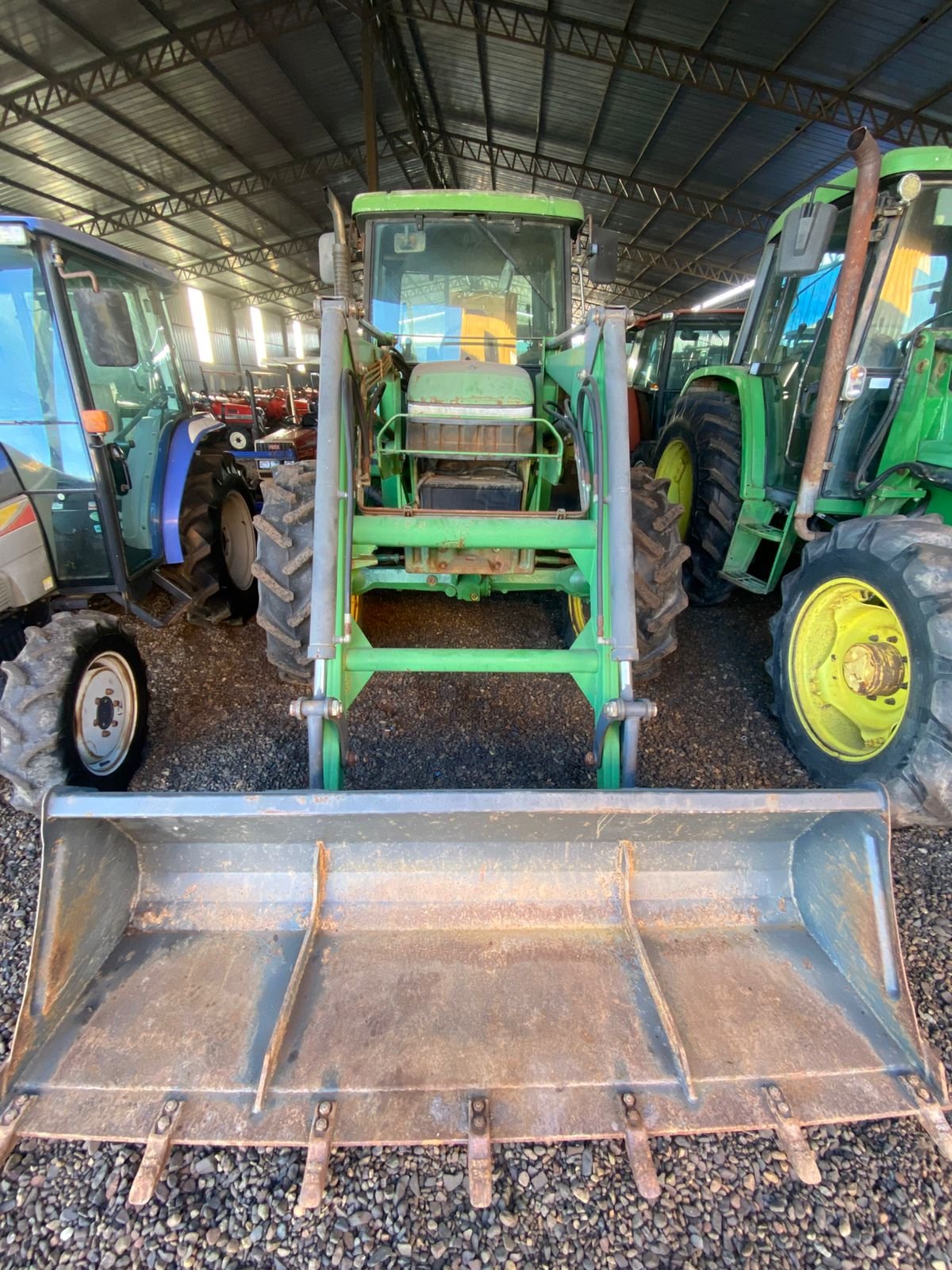 ---VENDIDO--- TRACTOR JOHN DEERE 6400