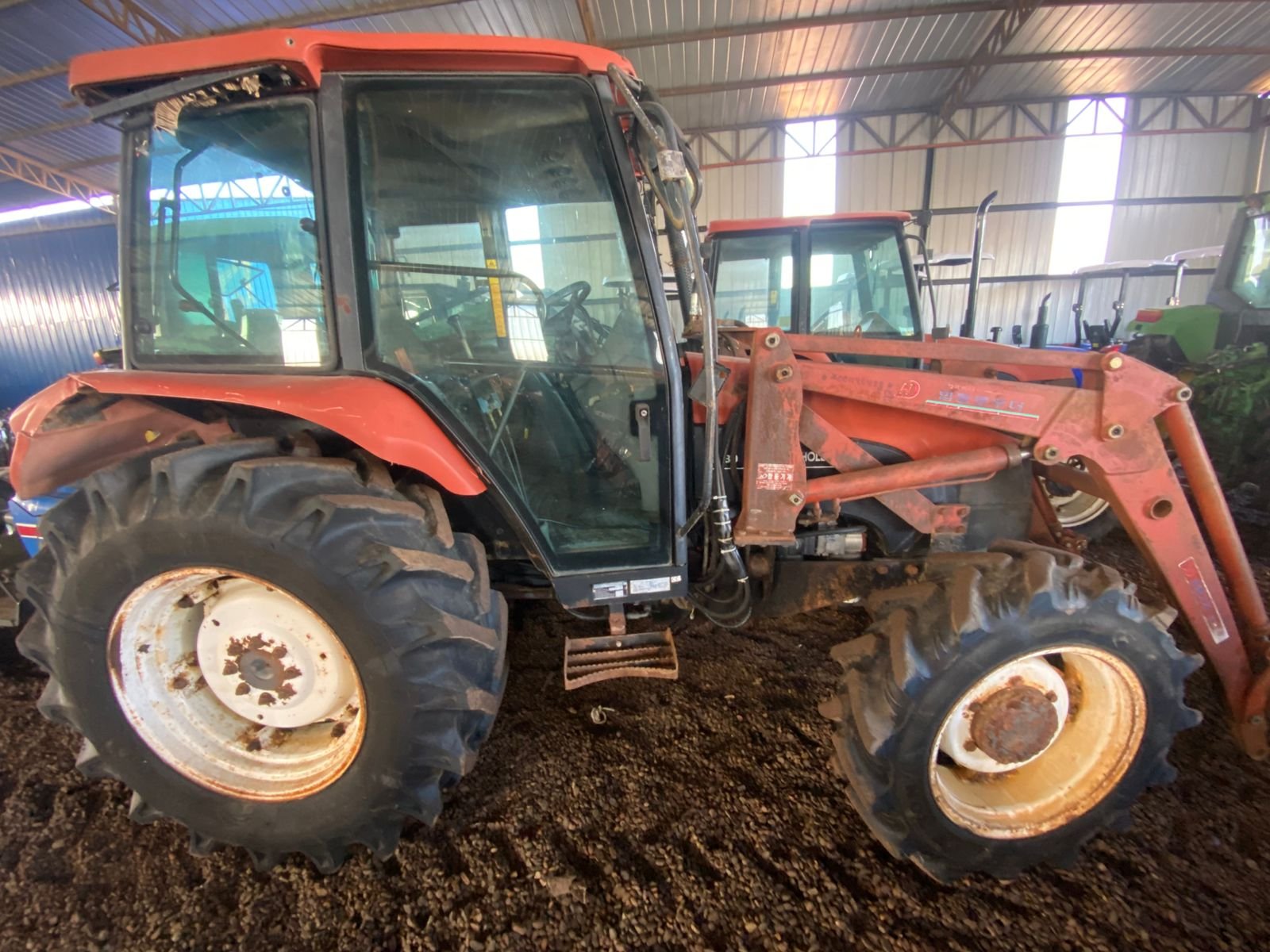 ---VENDIDO---TRACTOR NEW HOLLAND TL-80