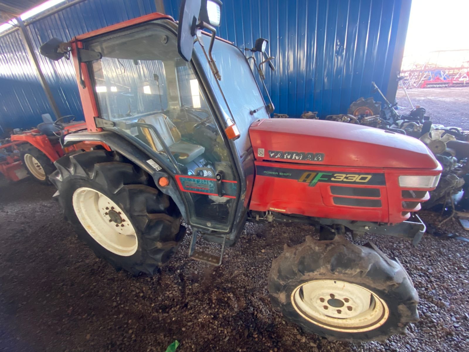 TRACTOR YANMAR AF-330 - Imagen 2