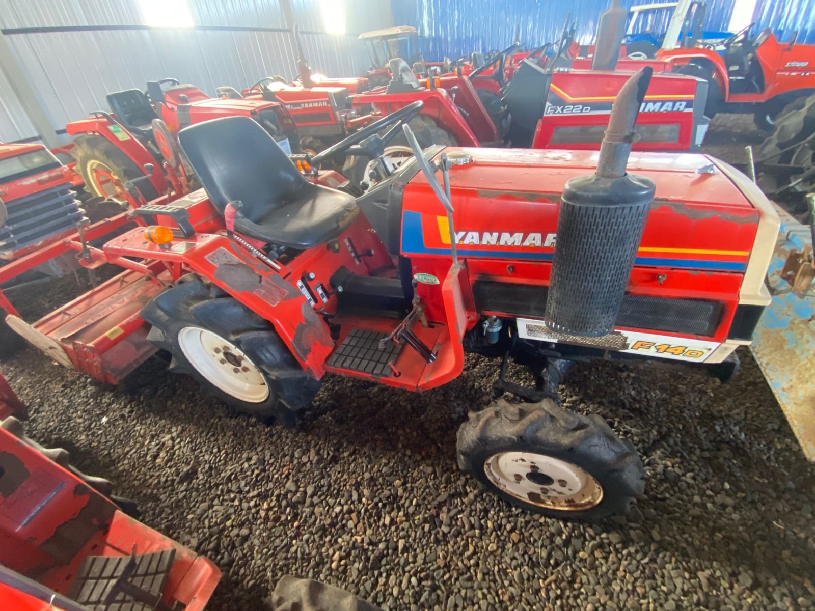 TRACTOR YANMAR F-14D