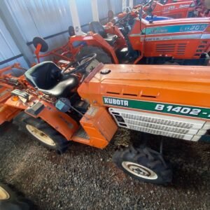 TRACTOR KUBOTA B-1402 M