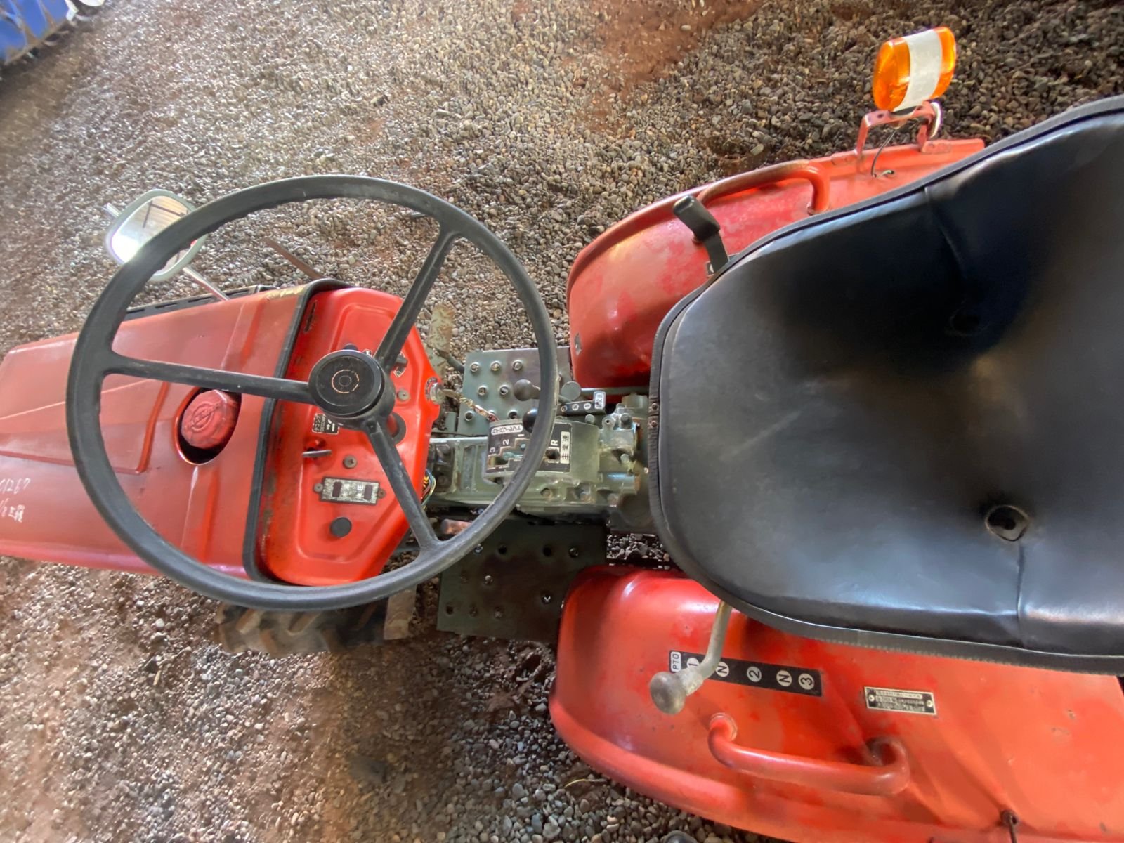TRACTOR YANMAR YM-1110D - Imagen 6