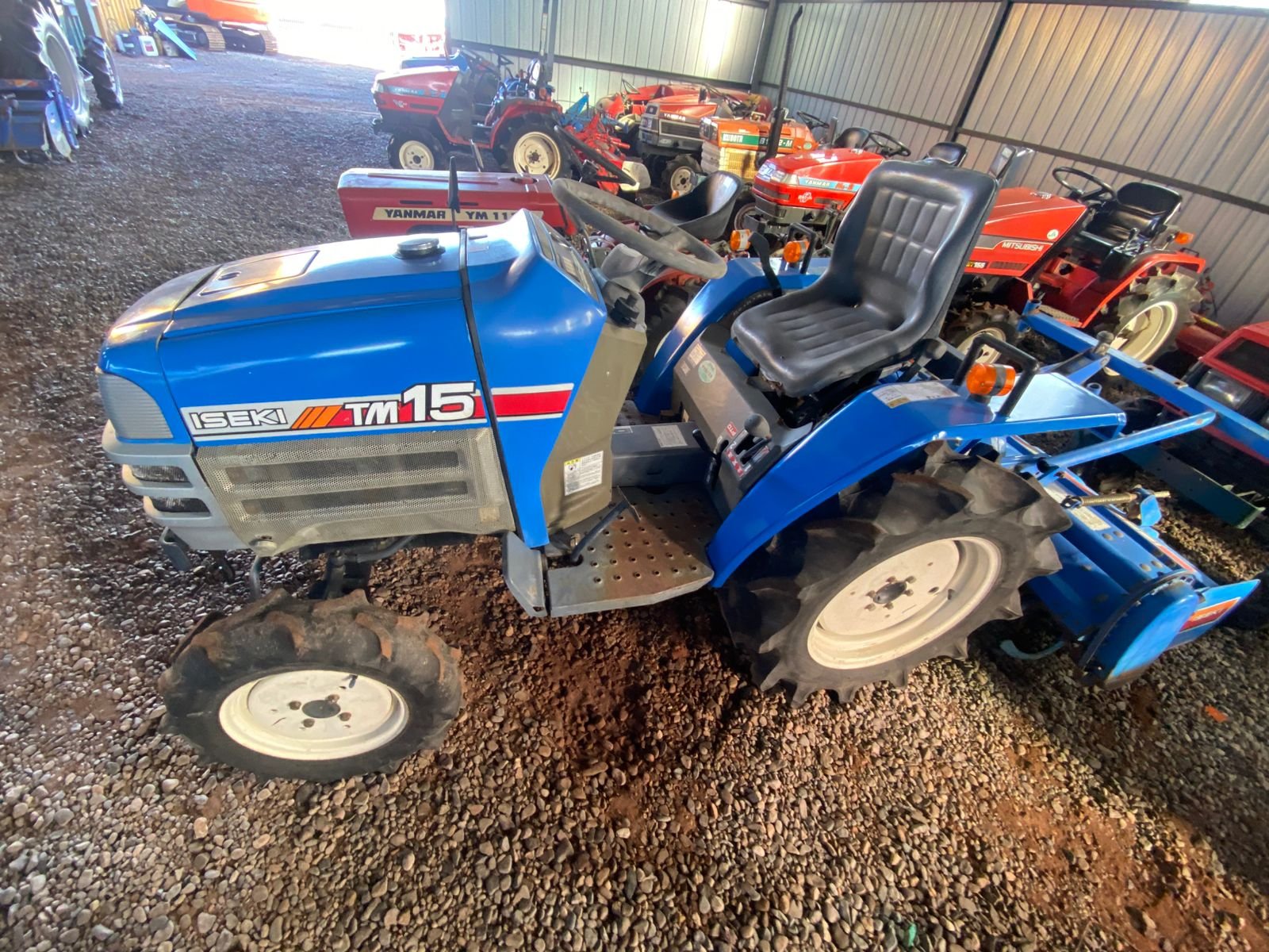 TRACTOR ISEKI TM-15