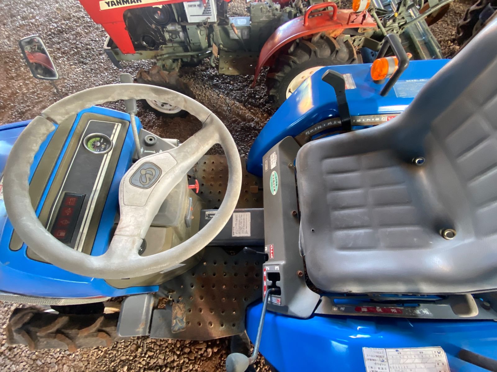 TRACTOR ISEKI TM-15 - Imagen 6