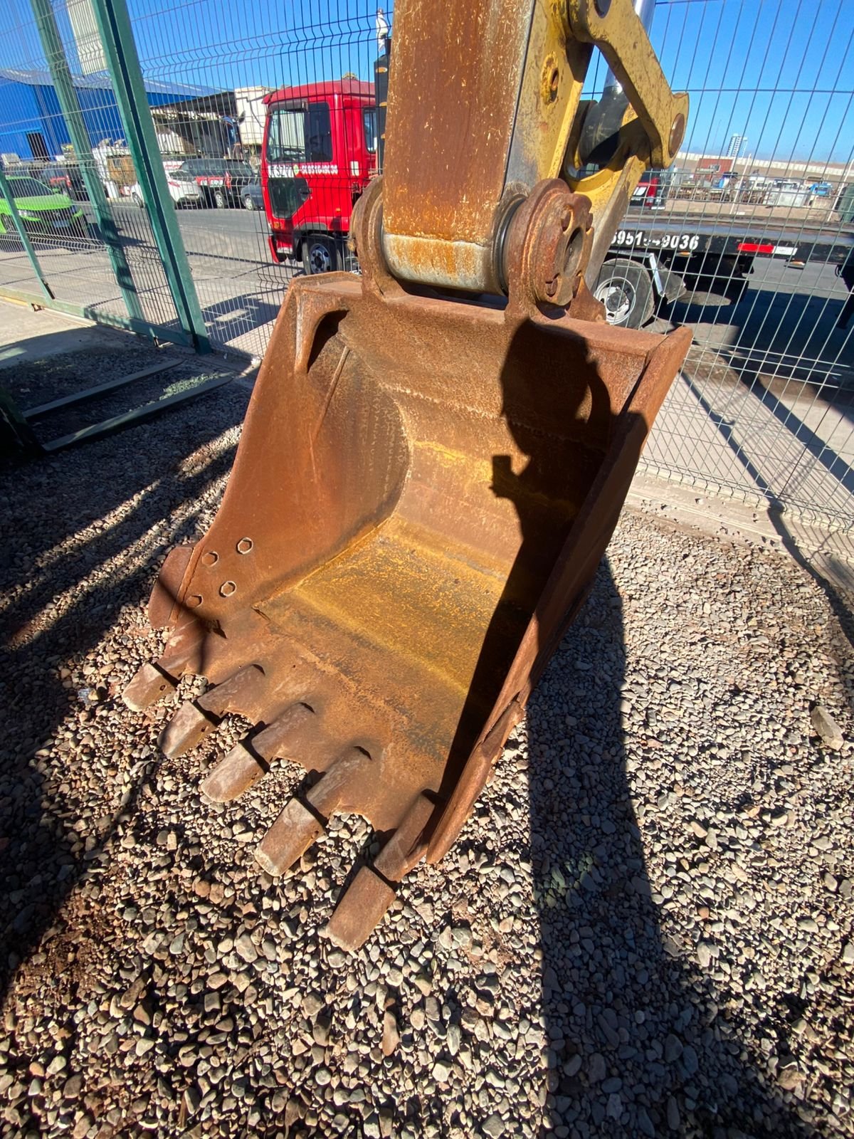 ---VENDIDO---EXCAVADORA CAT 320E-2 - Imagen 4