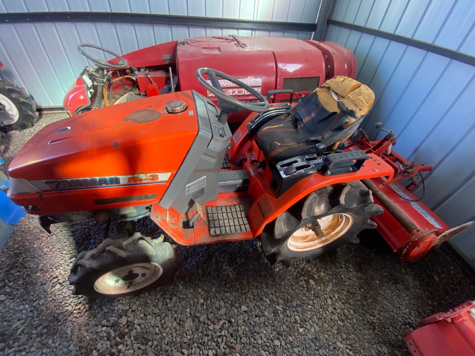 TRACTOR YANMAR KE-3