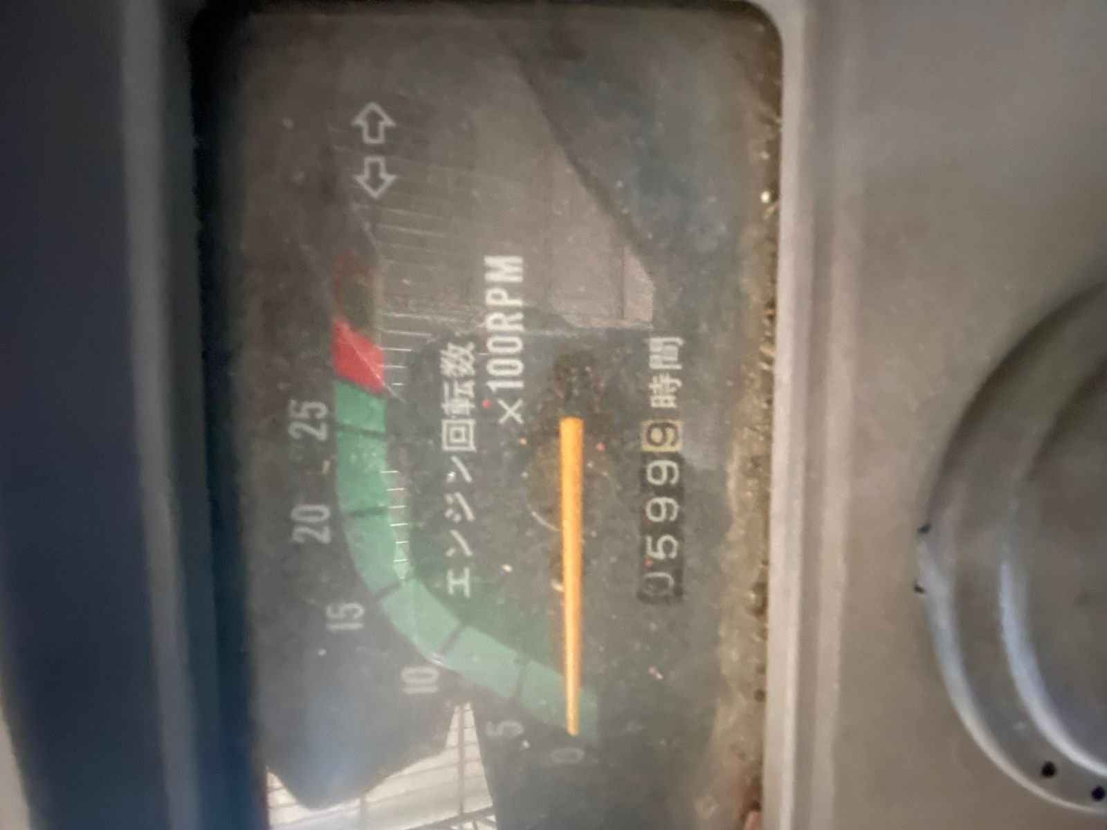TRACTOR YANMAR KE-60 - Imagen 7