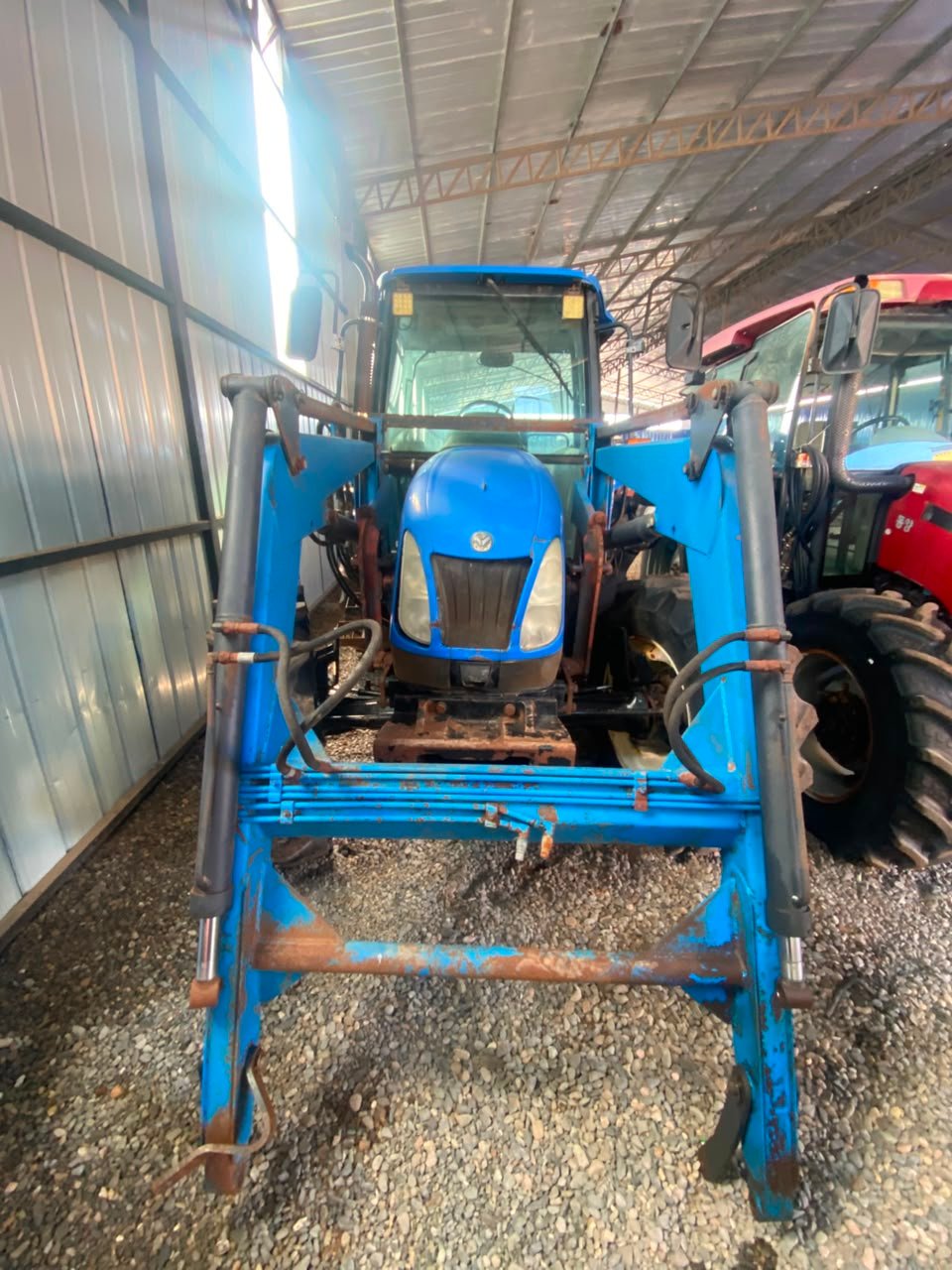 TRACTOR NEW HOLLAND TL100A