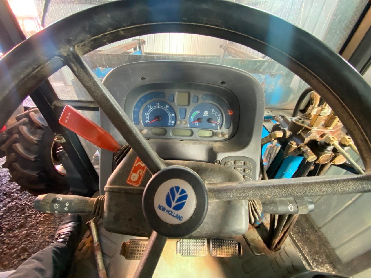 TRACTOR NEW HOLLAND TL100A - Imagen 12
