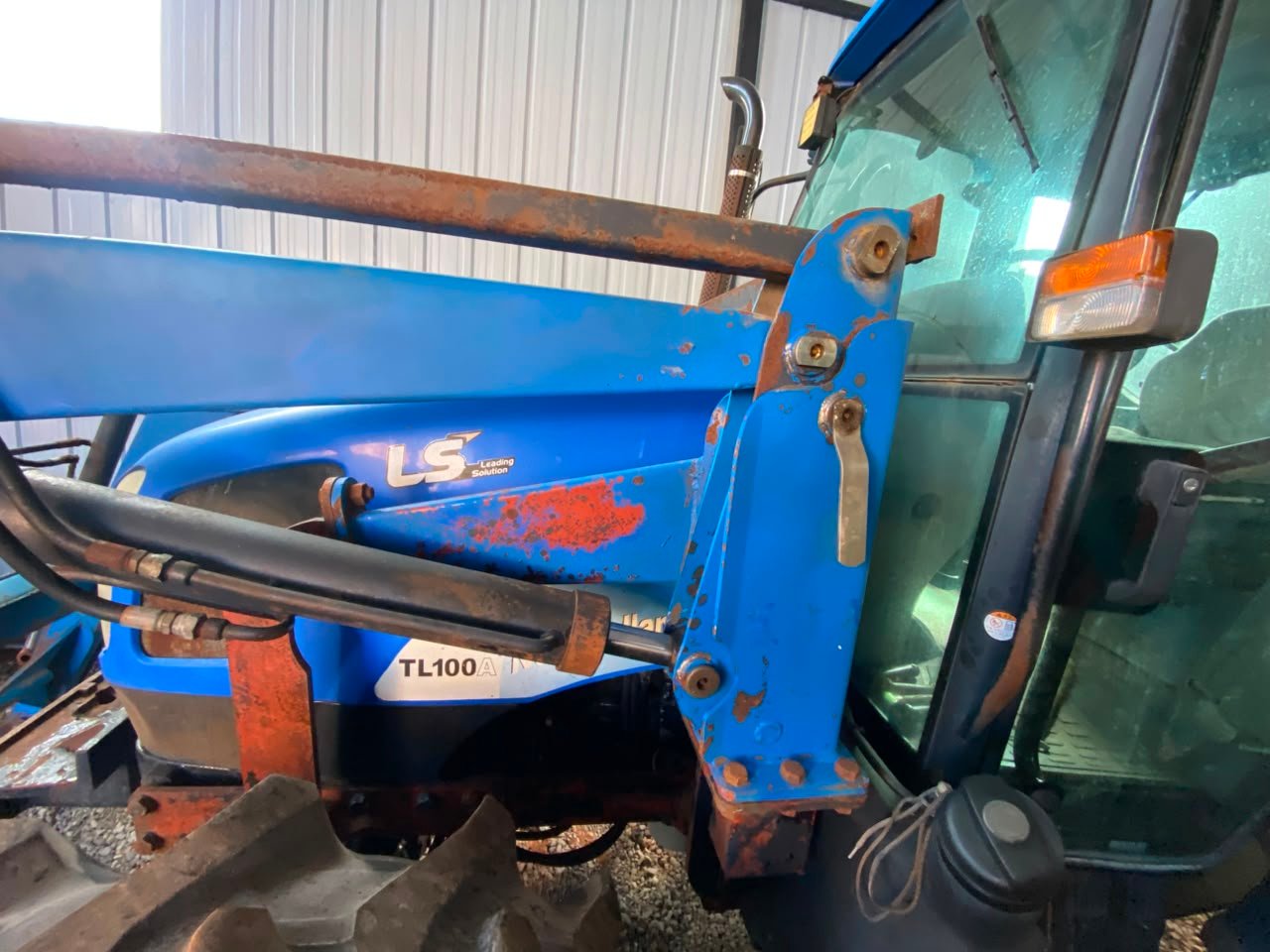 TRACTOR NEW HOLLAND TL100A - Imagen 16