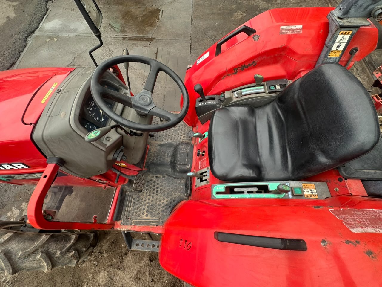 TRACTOR YANMAR AF330 - Imagen 6