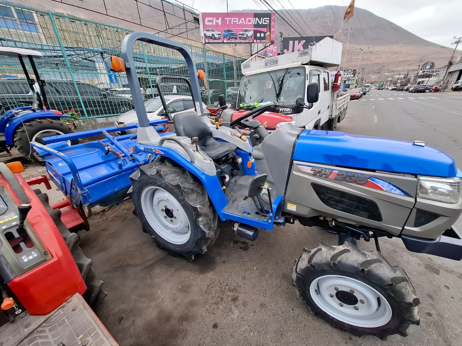 TRACTOR ISEKI TH235 - Imagen 7