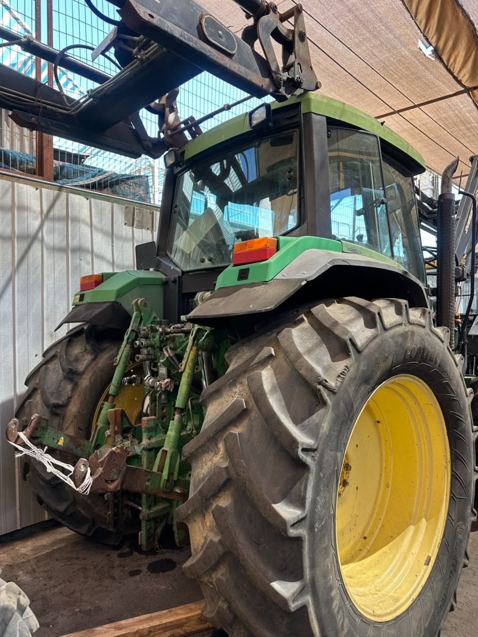 TRACTOR AGRICOLA JOHON DEERE 6800 - Imagen 3