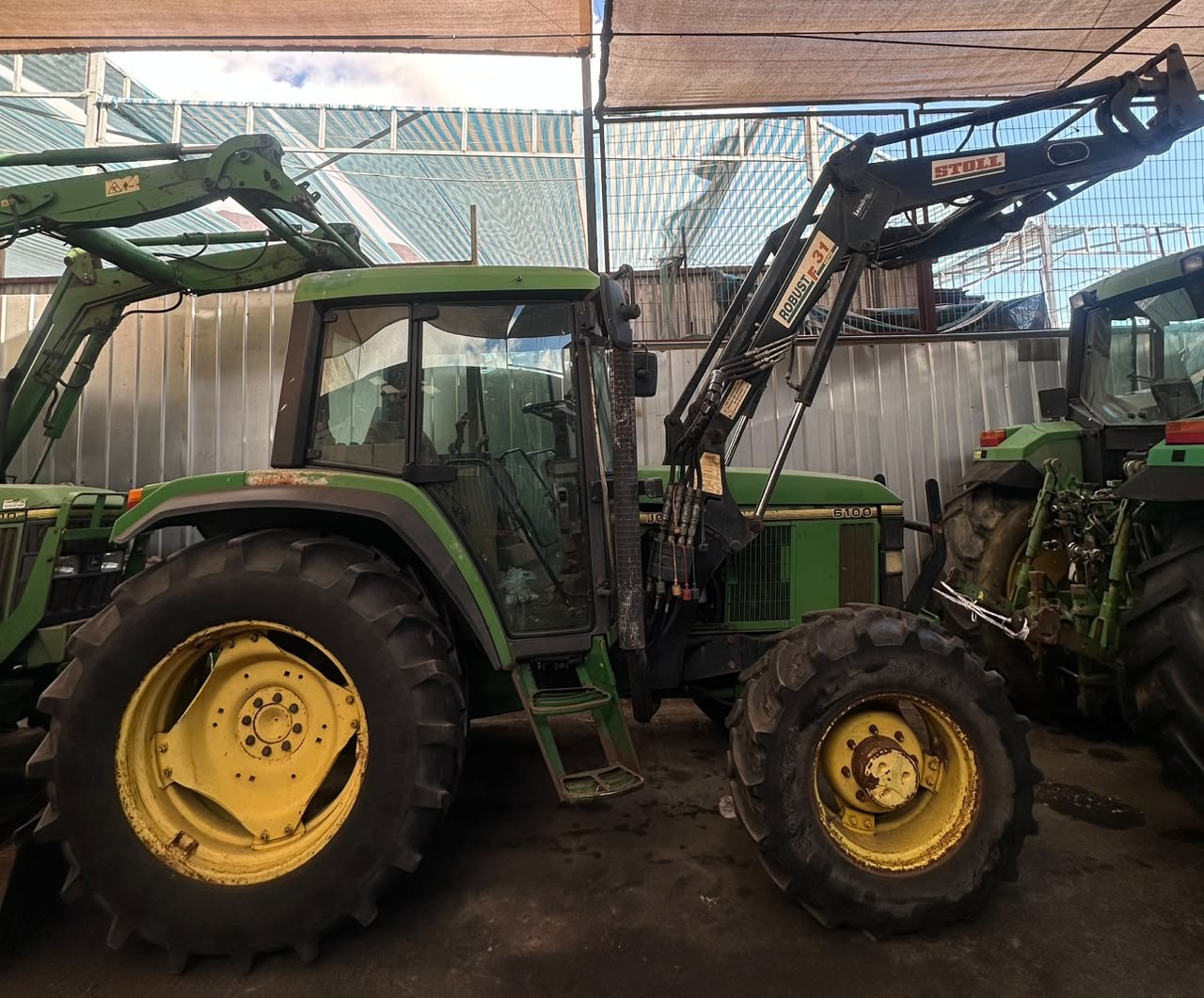 TRACTOR AGRICOLA JOHON DEERE 6100 - Imagen 6